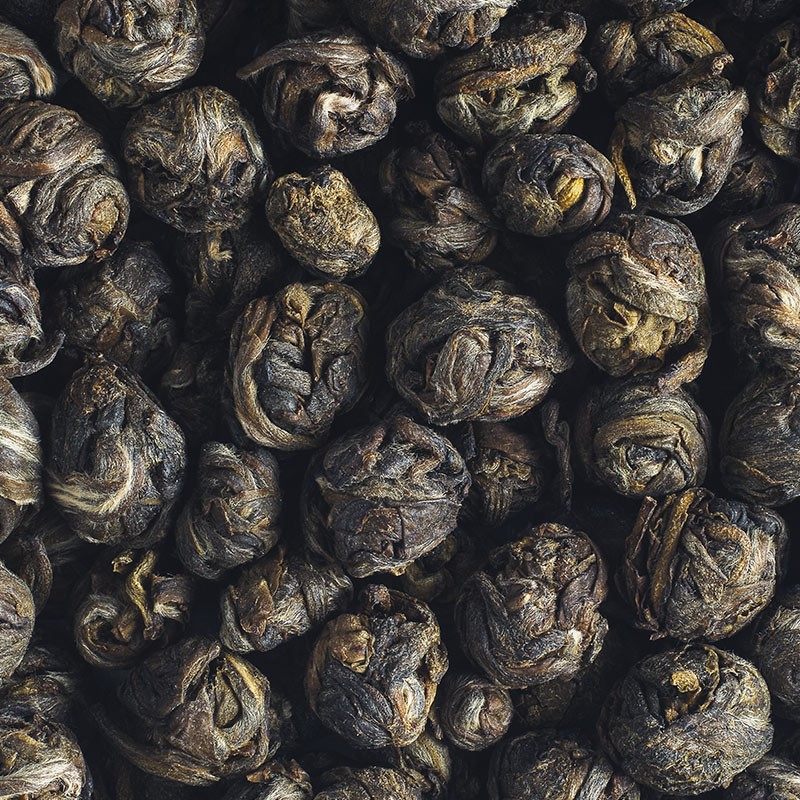 Precious white tea enfleuré with jasmine.