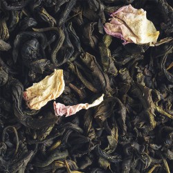 Organic sakura green tea in bulk.