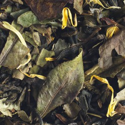 White and green tea with apricot and peach.