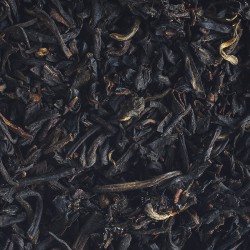 Organic loose black tea with brownie flavor.