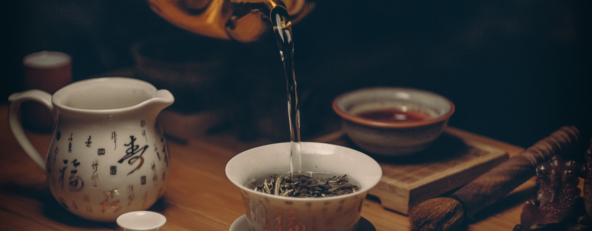 Le thé blanc est-il riche en caféine (théine) ? - Au Paradis du Thé